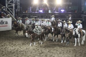 El Campeón RG2 llegó a los 491 puntos en la Charreada Nocturna