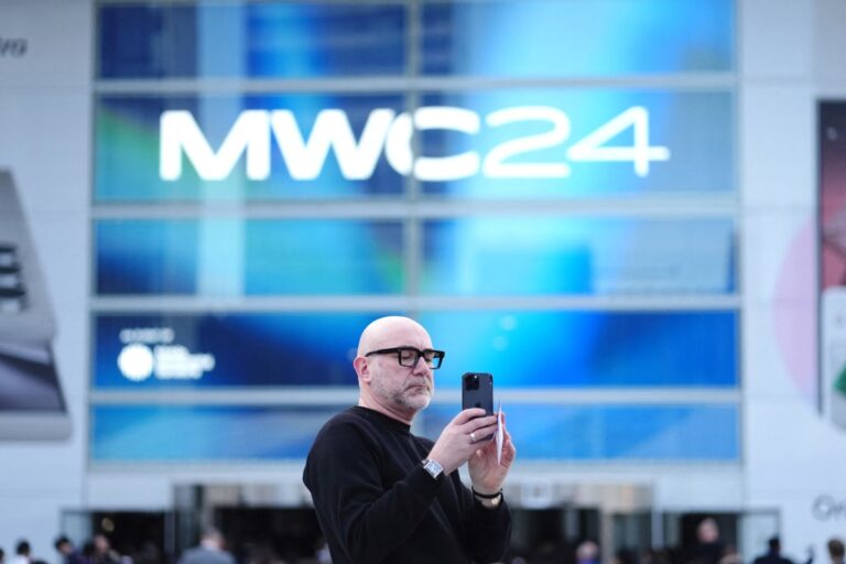 mobile_world_congress.jpg_1015297232