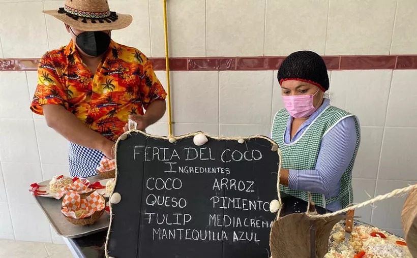 Feria del Coco, en la avenida De los Héroes de Chetumal.