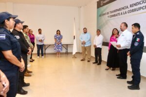 Capacitación Anticorrupción: Elementos de Seguridad Municipal y Marina Culminan Curso en Quintana Roo