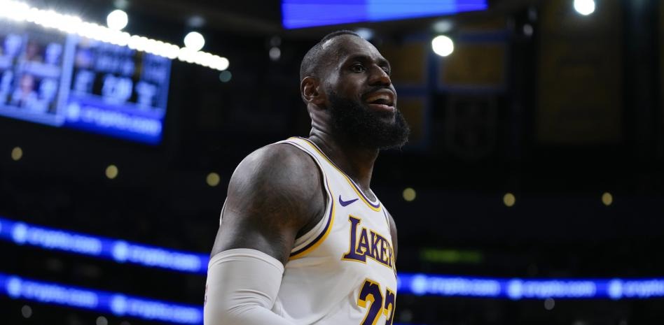 LeBron James reacciona a las críticas de Shaquille O'Neal con una estadística que lo dice todo