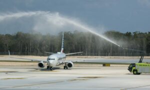 Aeropuerto de Tulum recibe por primera vez vuelos internacionales