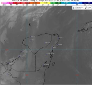 Frente frío Número 43 trae lluvias y descargas eléctricas al sureste de México