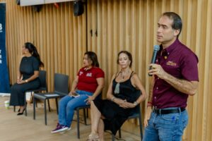 Diego Castañón va por el empoderamiento de las mujeres en la economía