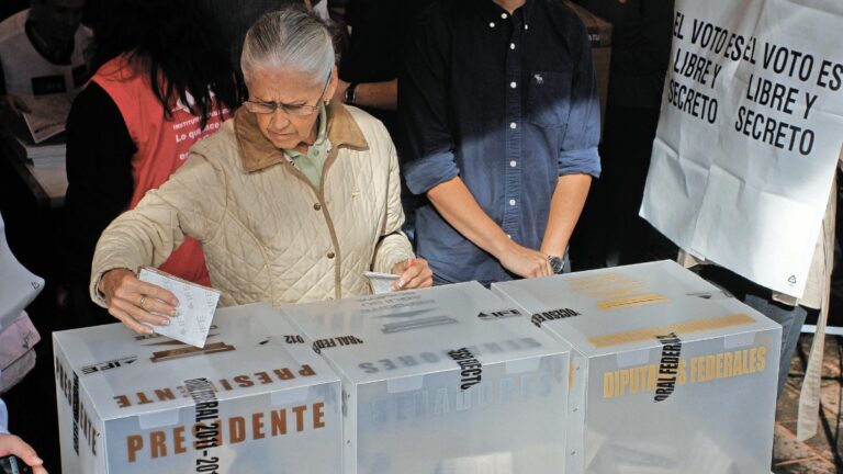 votacion_cuartoscuro.jpg_554688468