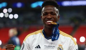 Nombrado jugador de la temporada Vinícius Jr., en Champions League