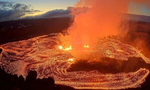 Volcán Kilauea entra en erupción