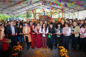 Aleida Alavez inaugura el tianguis agroecológico “Mictlalli: Ofrenda de Tierra y Vida” en Iztapalapa