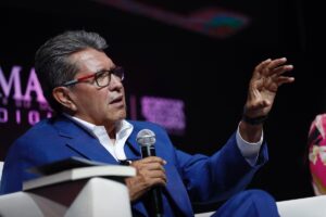 Ricardo Monreal defiende la desaparición de órganos autónomos y asegura que se cumplen compromisos internacionales