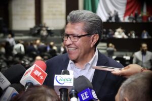 Ricardo Monreal afirma que desaparición de órganos autónomos permitirá la reasignación del presupuesto