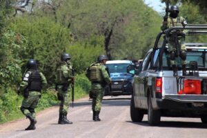 Autoridades despliegan a 300 militares en Guanajuato