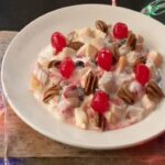 ¿Ensalada de manzana con mayonesa? Así era la receta original asociada con Navidad