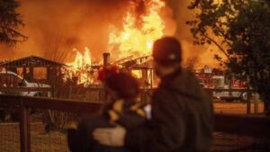 Jorge Campos, uno de los afectados por los incendios forestales en California