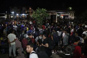 Primera caravana migrante de la era Trump llega a Oaxaca