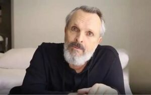 Miguel Bosé anuncia nuevos conciertos en el Auditorio Nacional