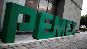 Pemex busca nuevos mercados ante aranceles de EE.UU.