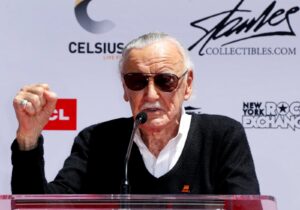 Documental revela los últimos años de Stan Lee entre abusos y explotación