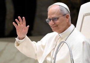 Papa León XIV insta a defender la dignidad de los migrantes